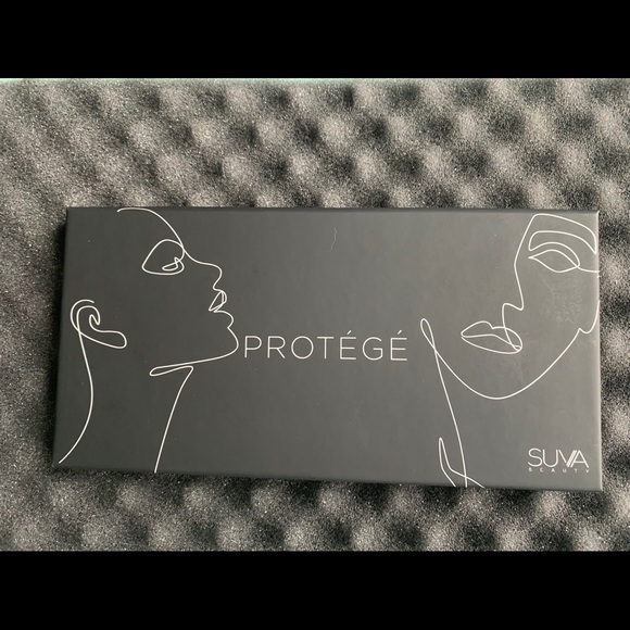 BoxyCharm Box - Picture 4 of 8